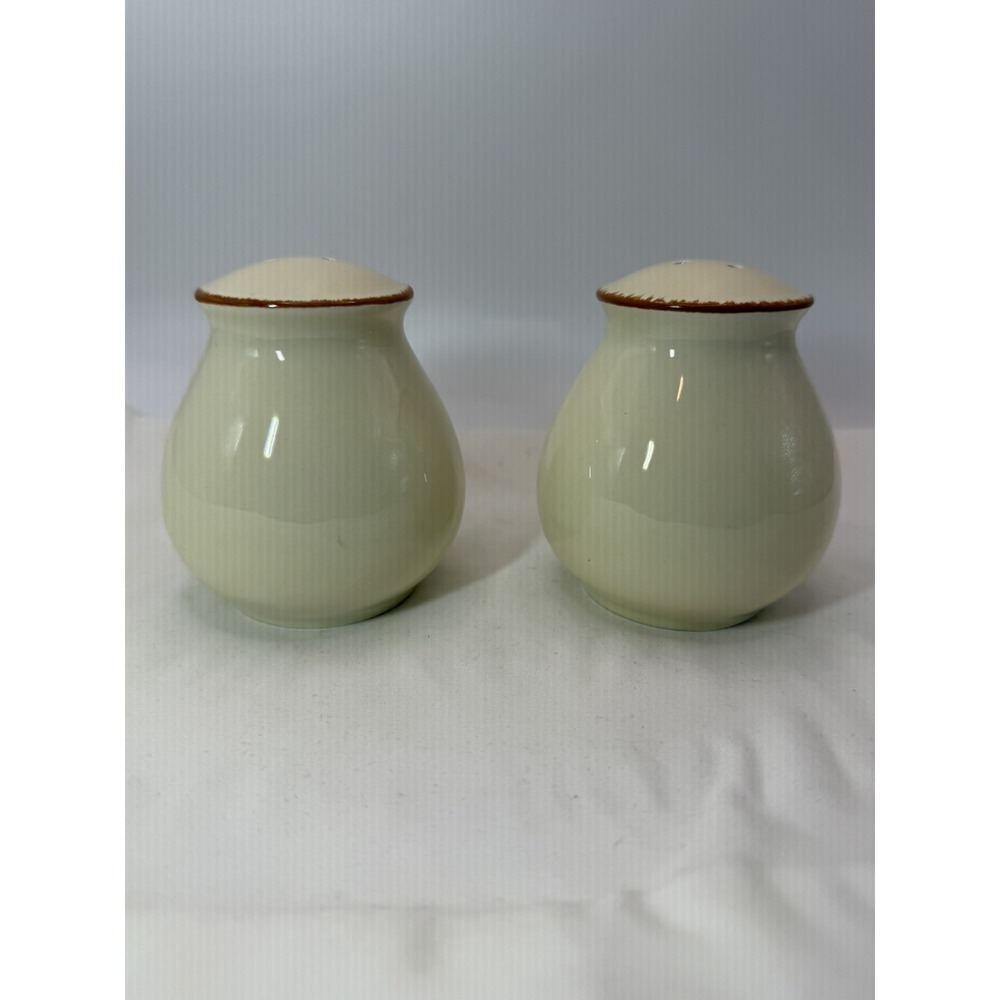 Roscher Serago Collection Set of 2 Salt/Pepper Shakers